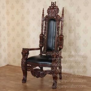 King Ludwig Lion chair 90x75x180cm